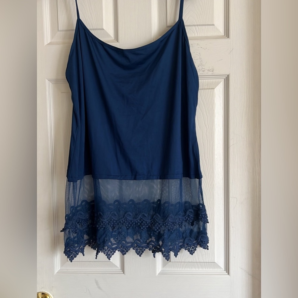 NWOT, lace extender, navy blue, XL